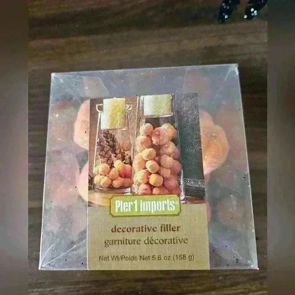 Pier 1 Metal Black Sparkly Raven Candle Holder and Box of Small Pumpkins - Picture 5 of 7